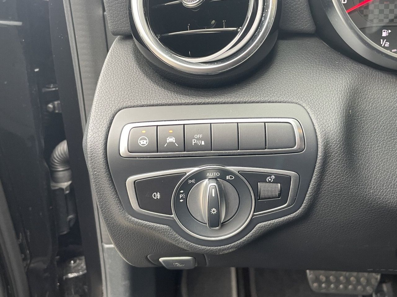 Fahrzeugbild 19 / 26