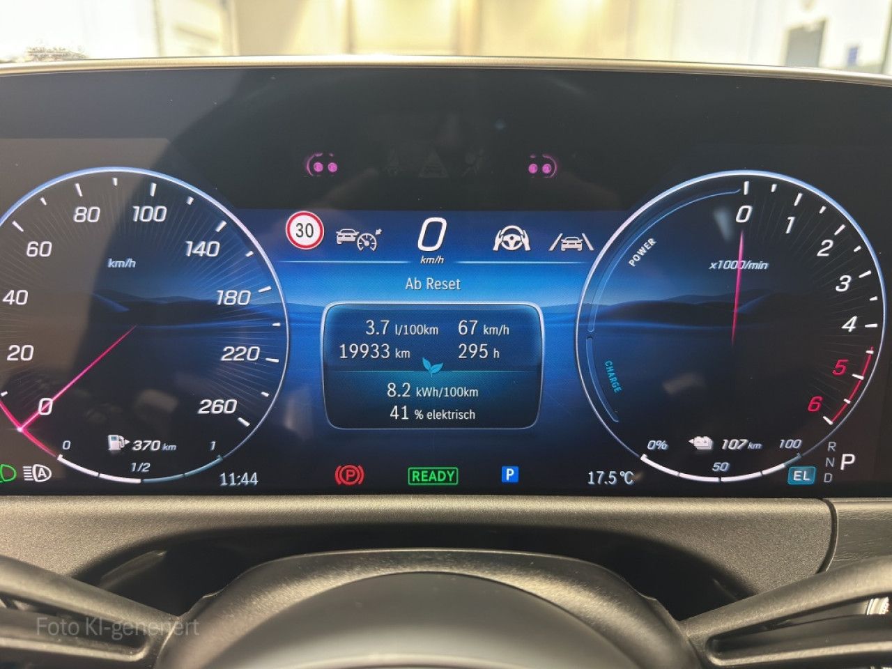 Mercedes-Benz E-Klasse – Bild 13