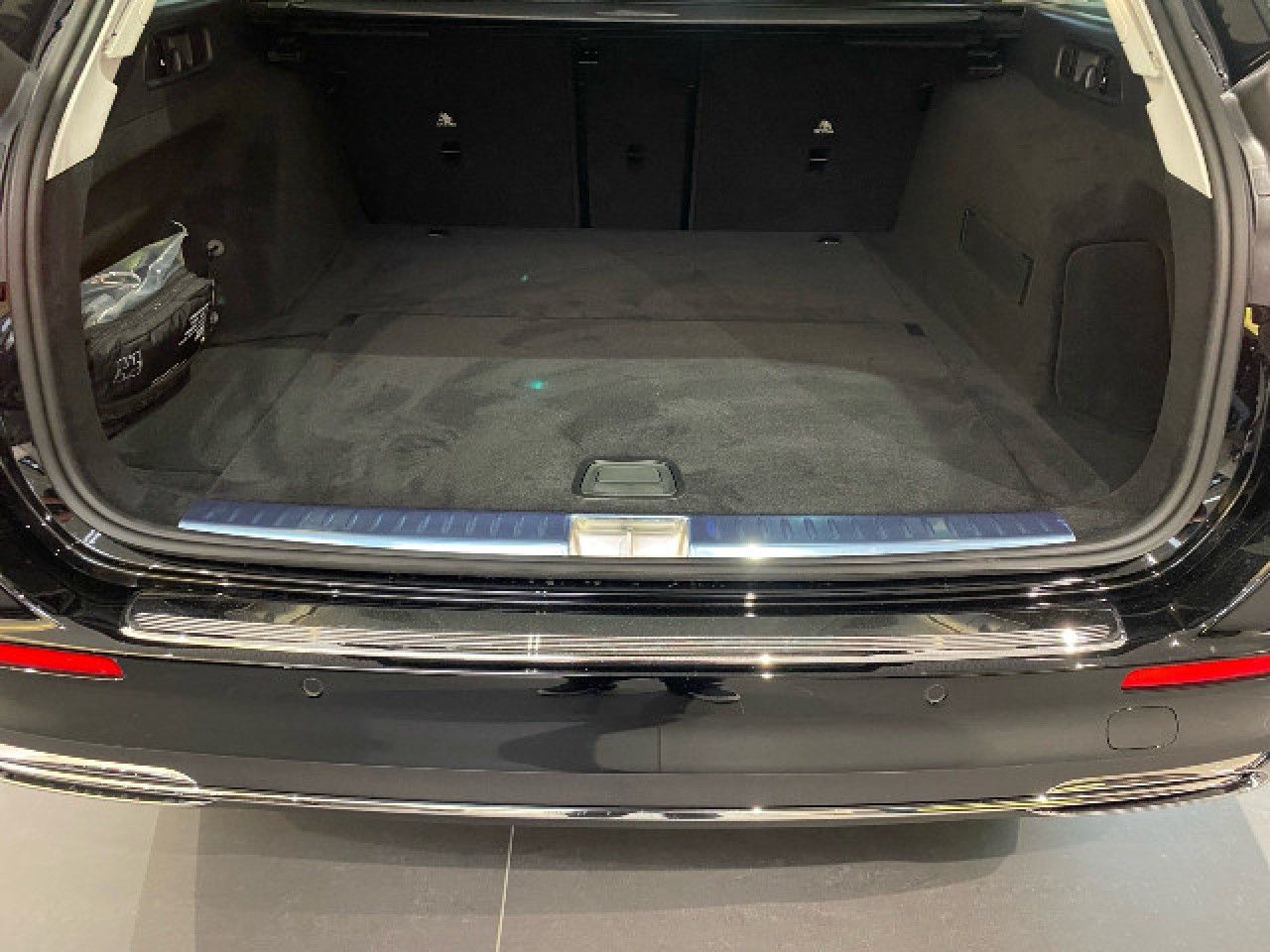 Mercedes-Benz E-Klasse – Bild 11