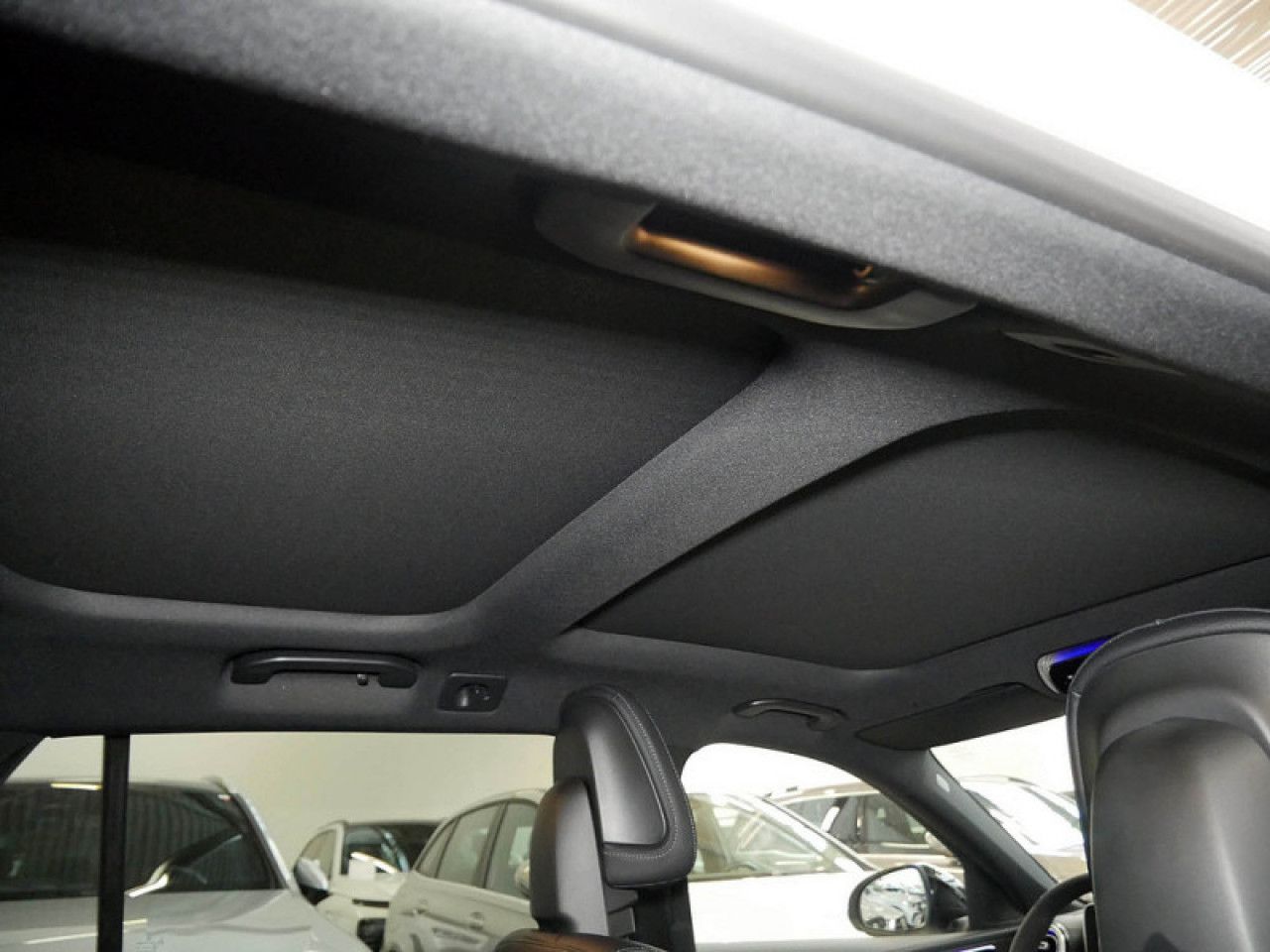 Mercedes-Benz C-Klasse – Bild 8