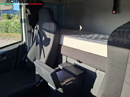 Vehicle image 13 / 13