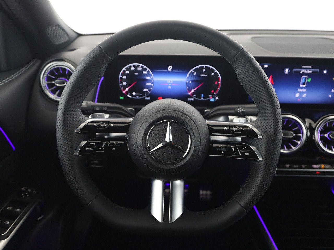 Mercedes-Benz GLB – Bild 11