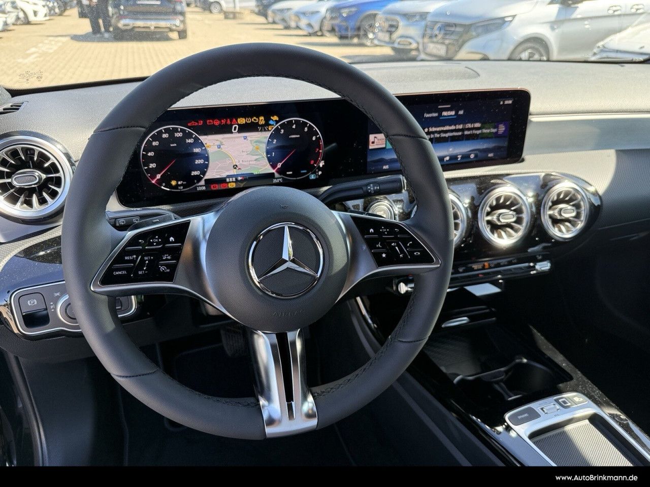 Mercedes-Benz A-Klasse – Bild 12