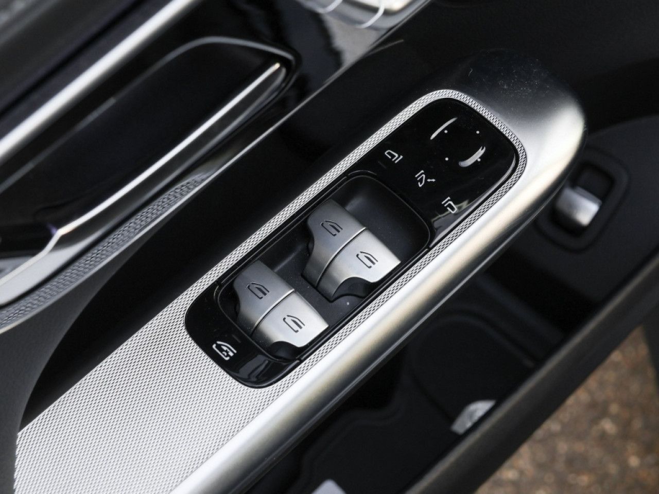 Mercedes-Benz GLC – Bild 15