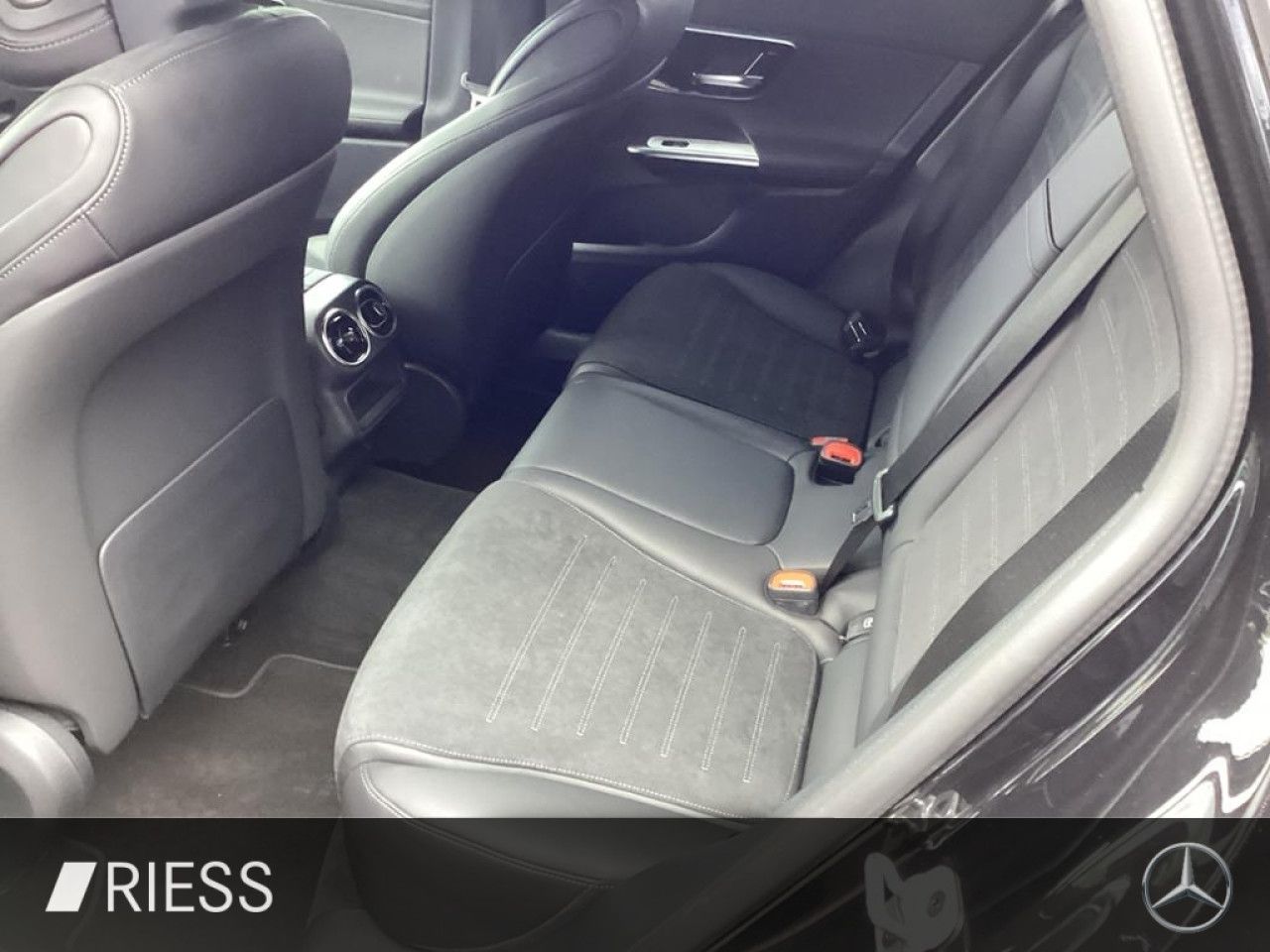 Mercedes-Benz GLC – Bild 12