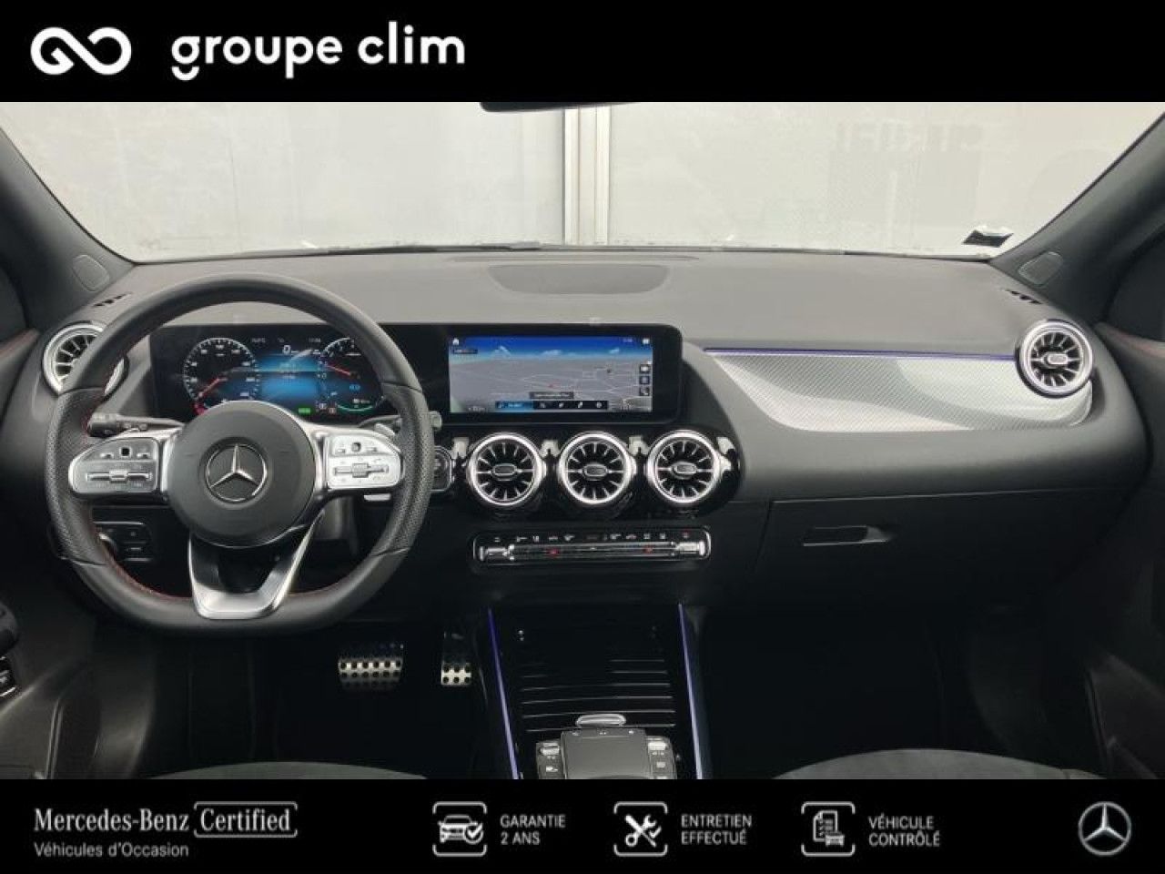 Photo du v&eacute;hicule 8 / 18