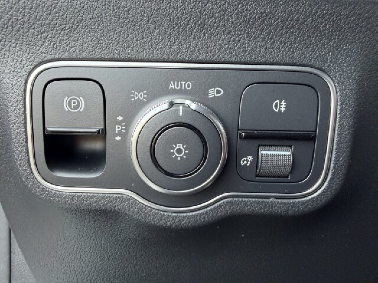 Fahrzeugbild 18 / 26