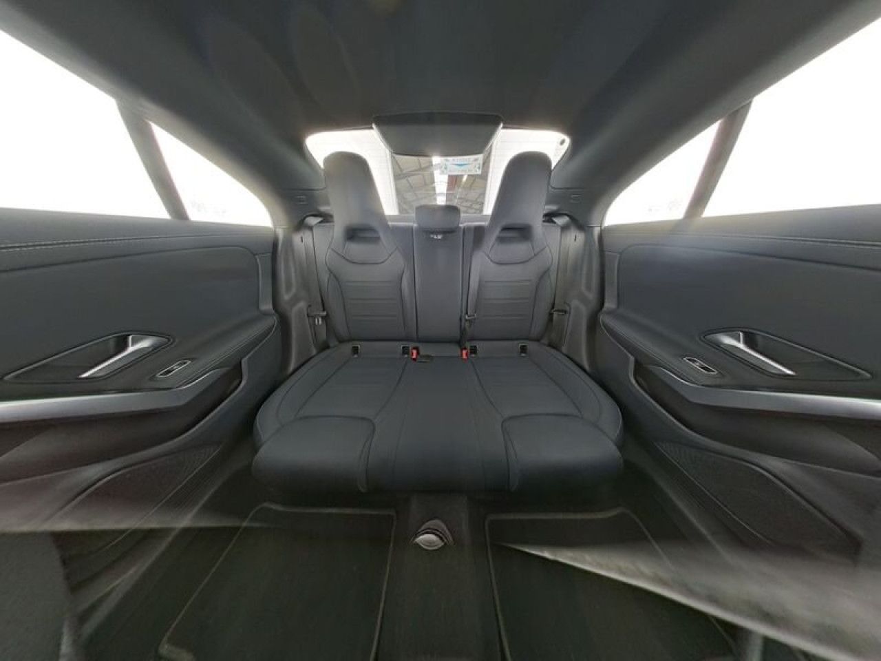 Mercedes-Benz CLA – Bild 8