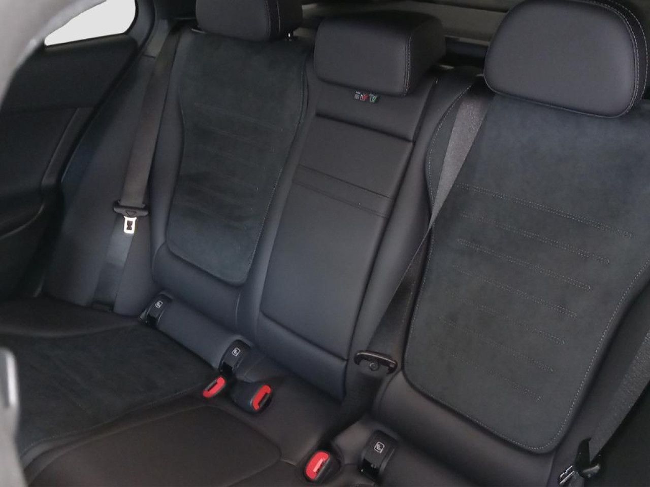 Mercedes-Benz C-Klasse – Bild 12