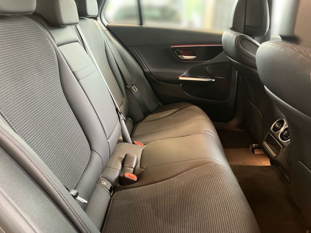 Mercedes-Benz C-Klasse – Bild 10