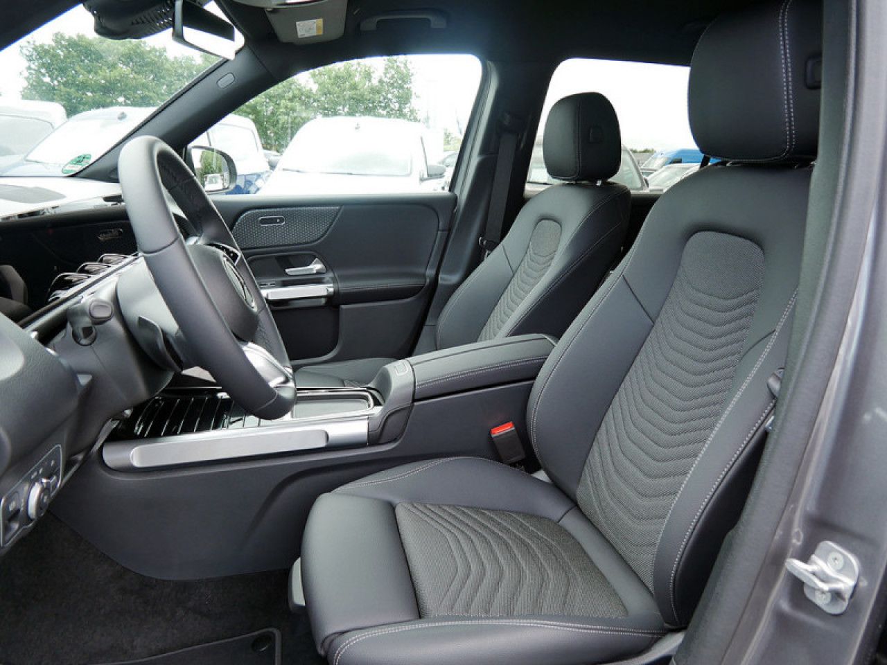 Mercedes-Benz GLB – Bild 13