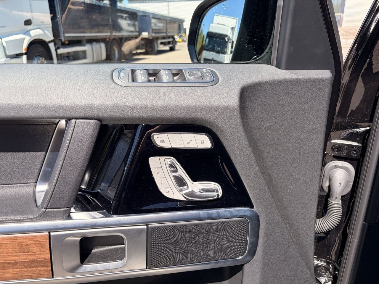 Fahrzeugbild 14 / 27