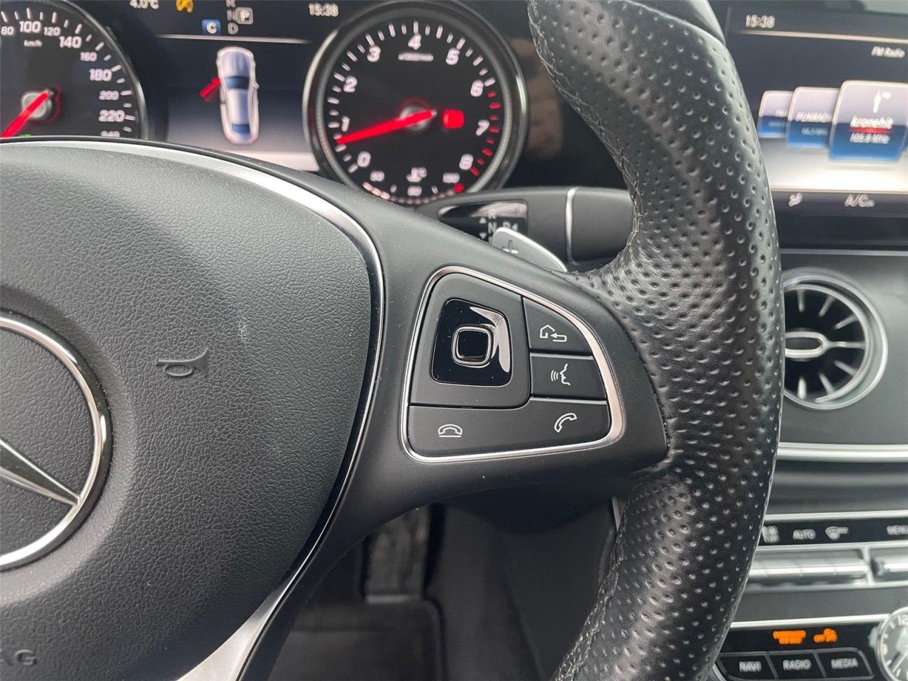 Fahrzeugbild 15 / 25