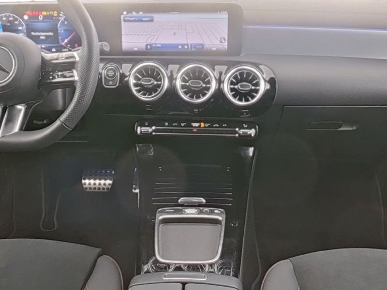 Mercedes-Benz CLA – Bild 6
