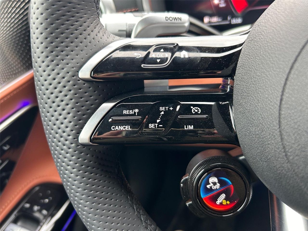 Fahrzeugbild 21 / 27