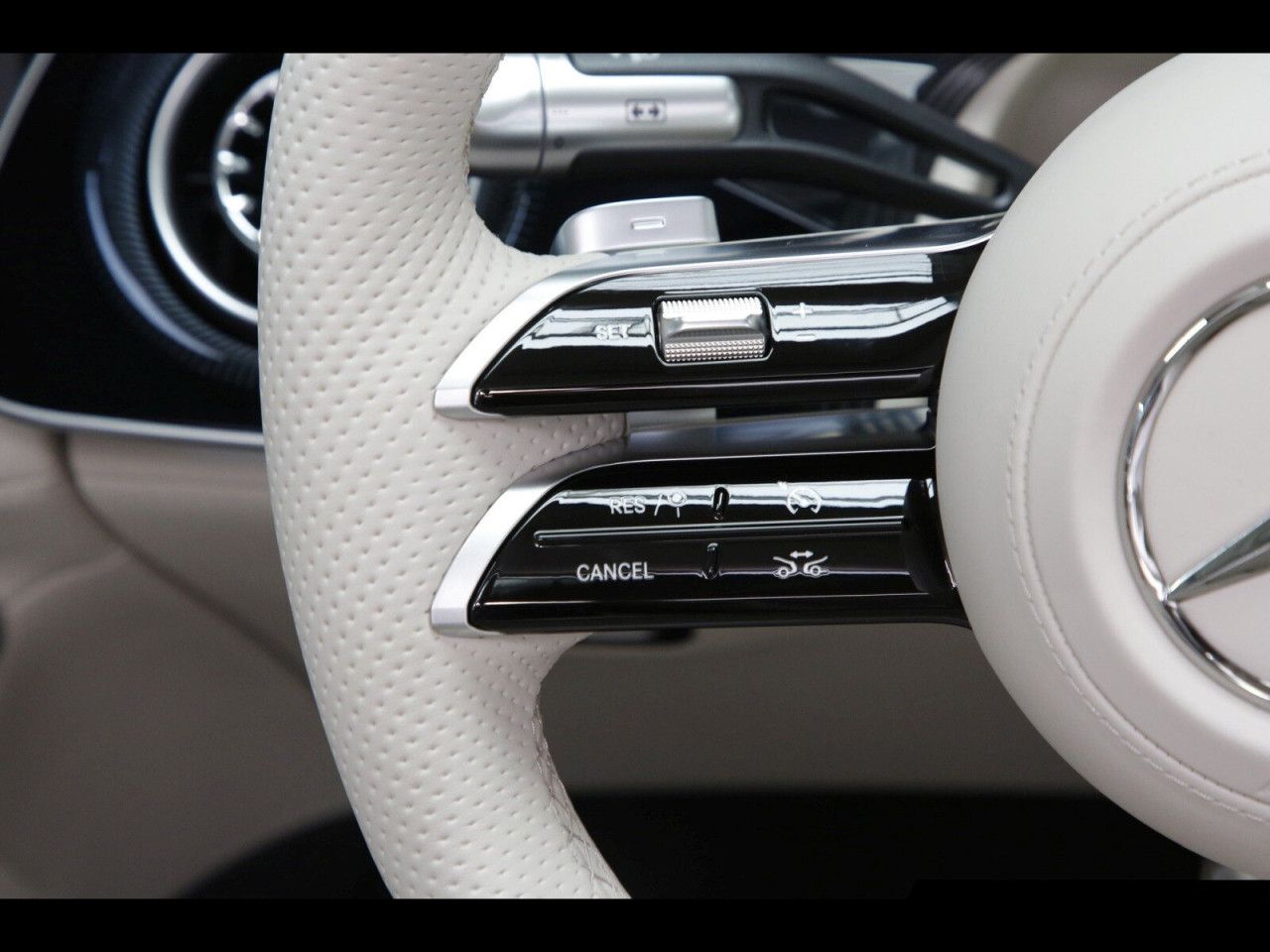 Mercedes-Benz S-Klasse – Bild 15