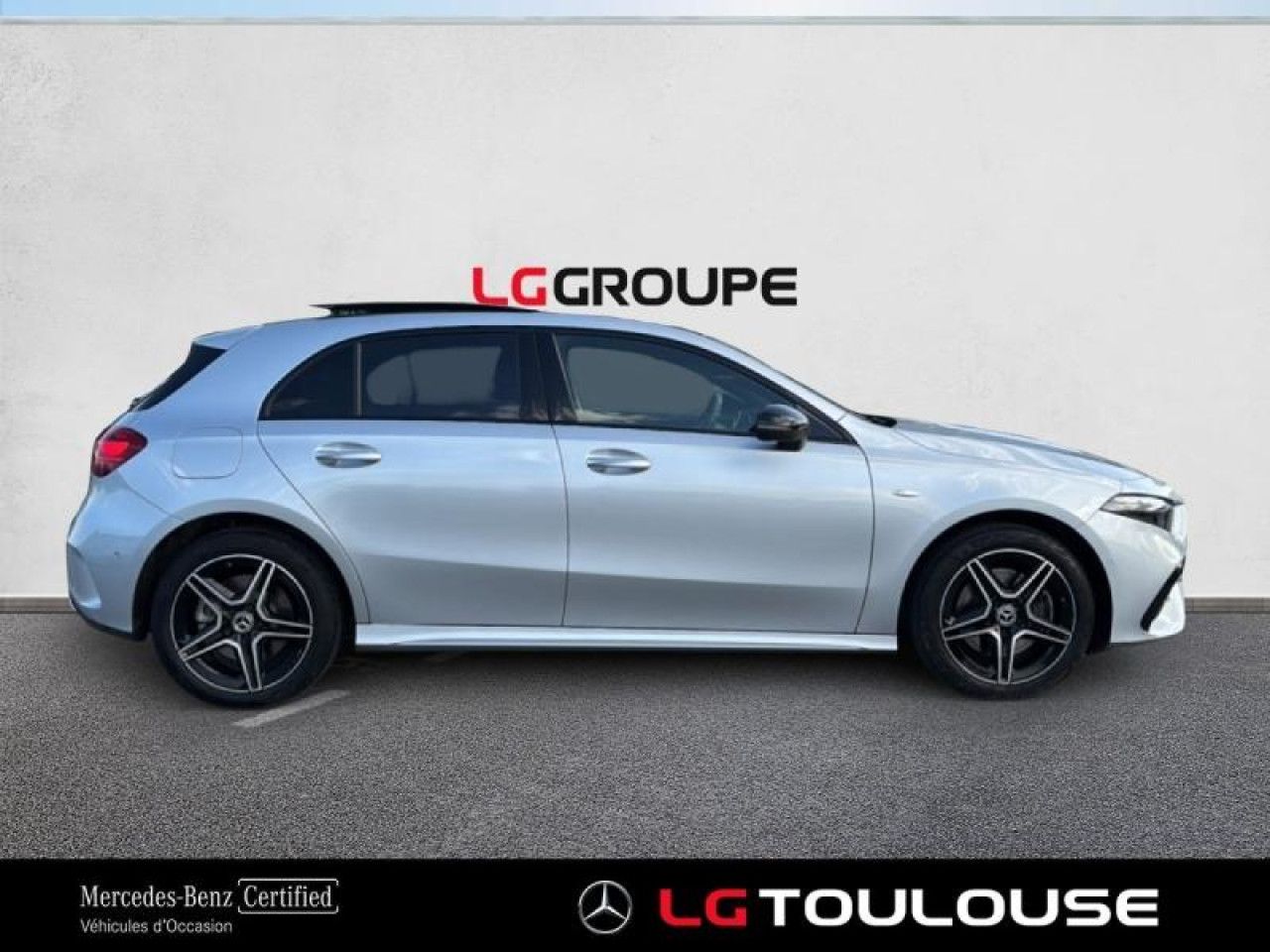 Photo du v&eacute;hicule 8 / 18