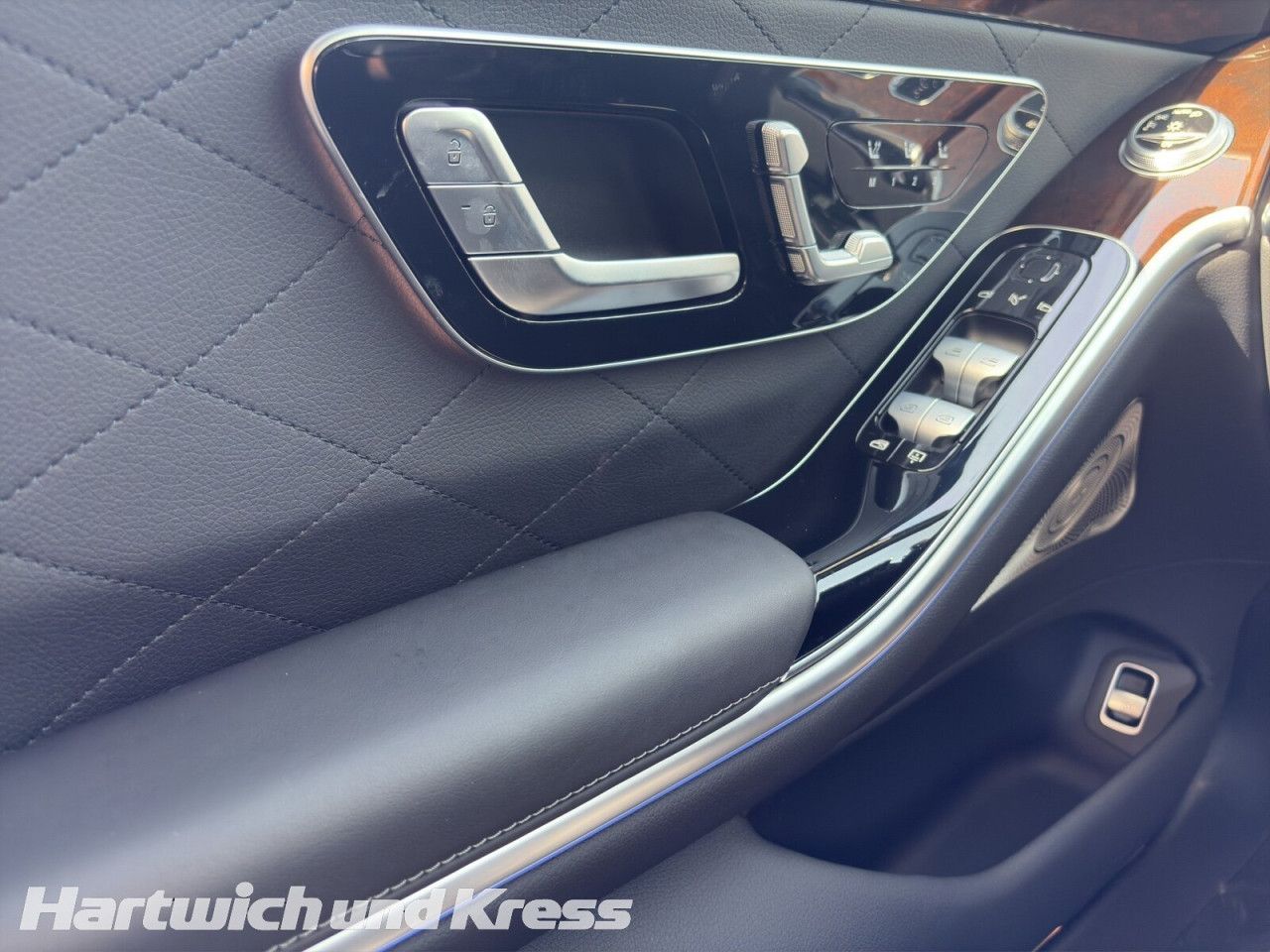 Mercedes-Benz S-Klasse – Bild 13