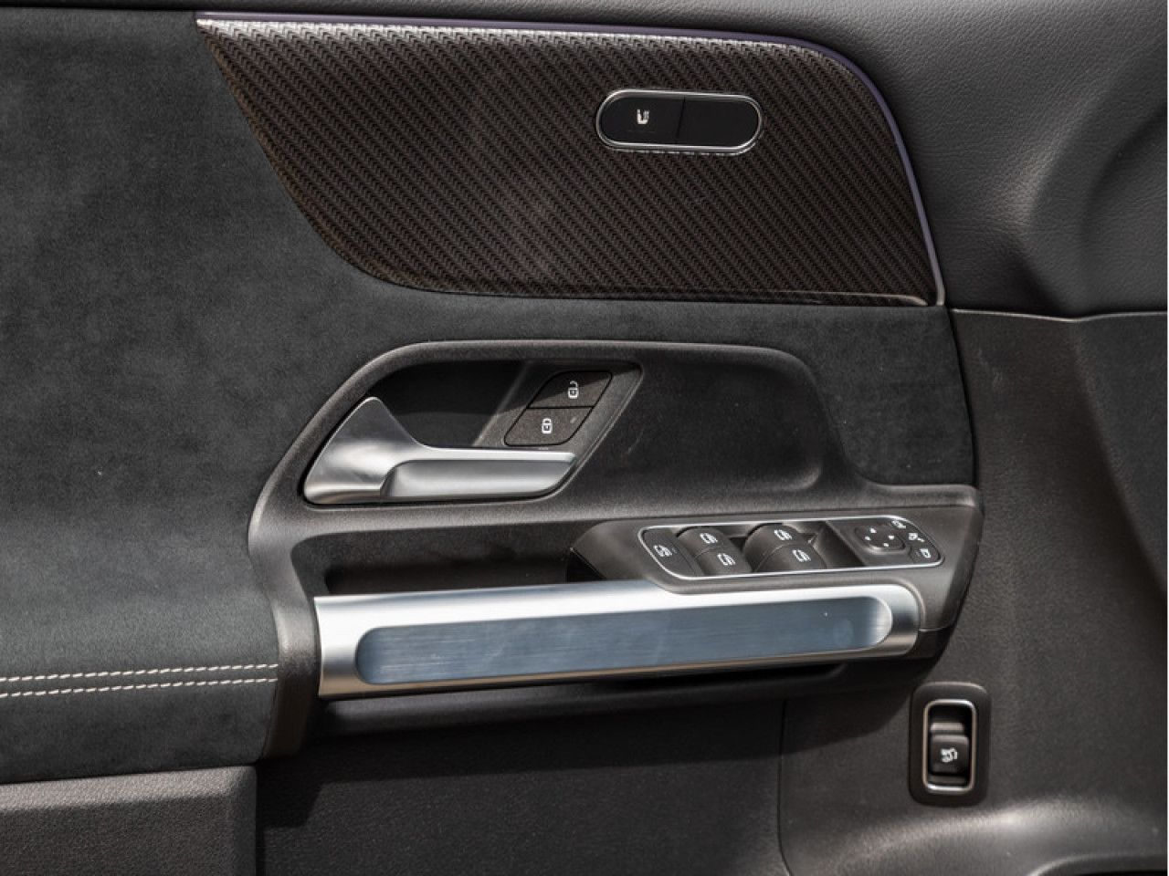 Mercedes-Benz GLB – Bild 25