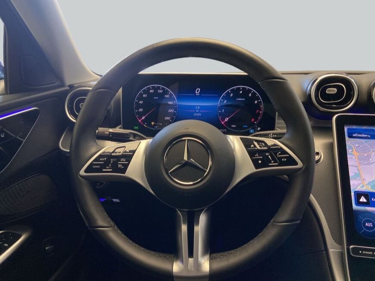 Mercedes-Benz C-Klasse – Bild 16