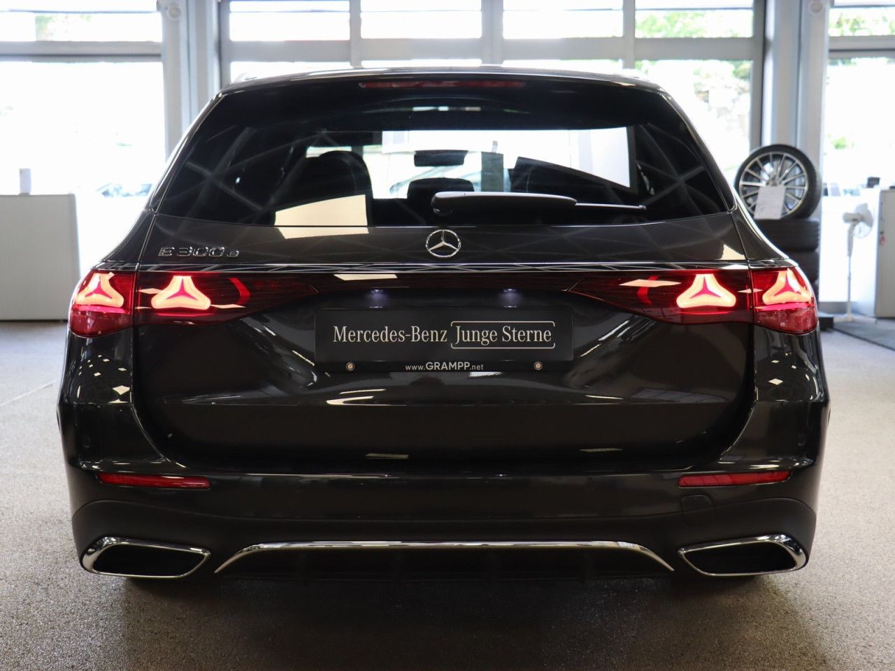 Mercedes-Benz E-Klasse – Bild 4
