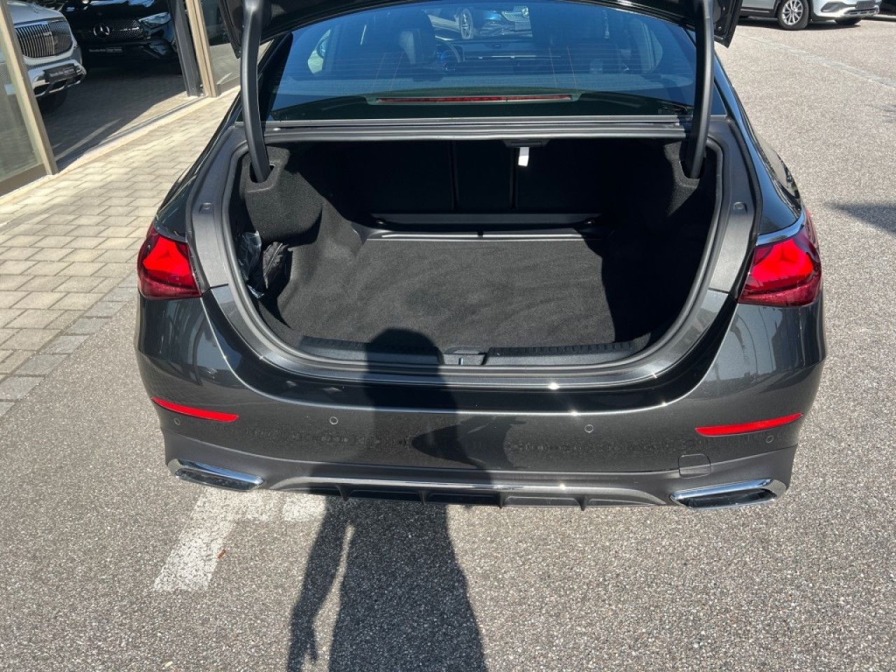 Mercedes-Benz E-Klasse – Bild 26