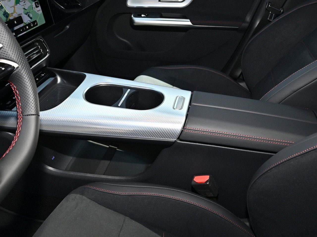 Mercedes-Benz GLB – Bild 12