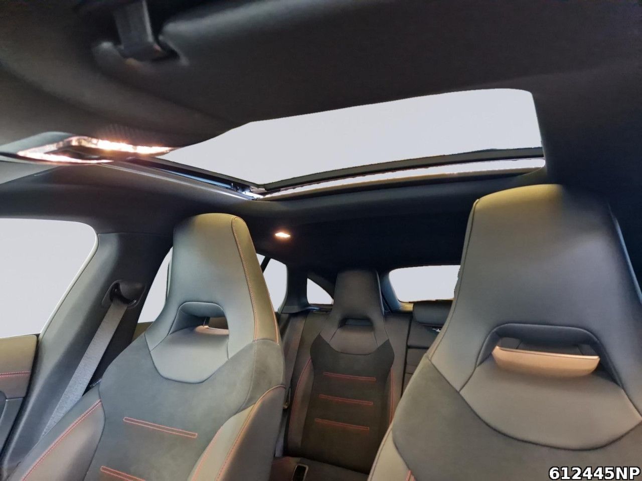 Mercedes-Benz CLA – Bild 13