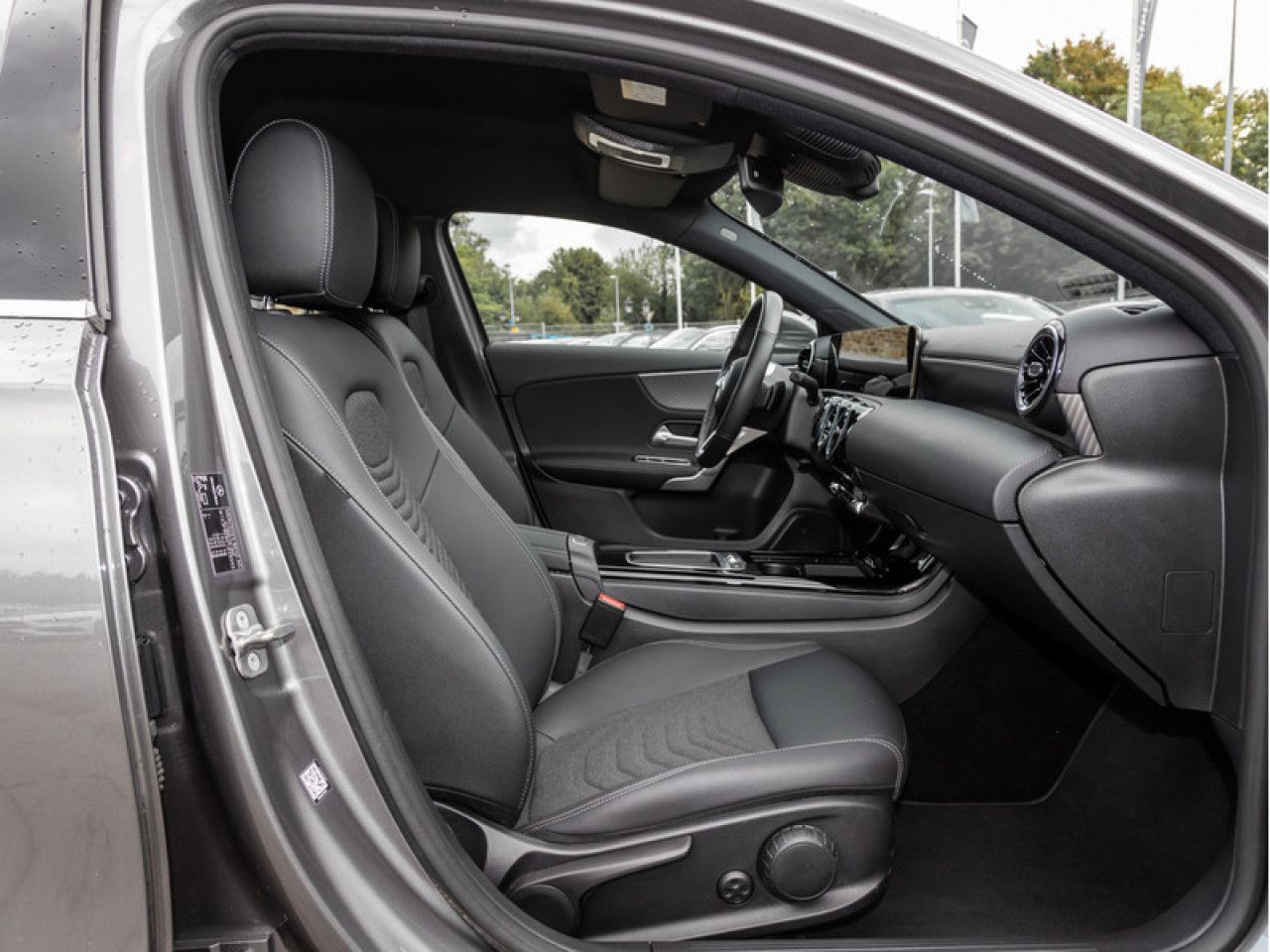Mercedes-Benz A-Klasse – Bild 7