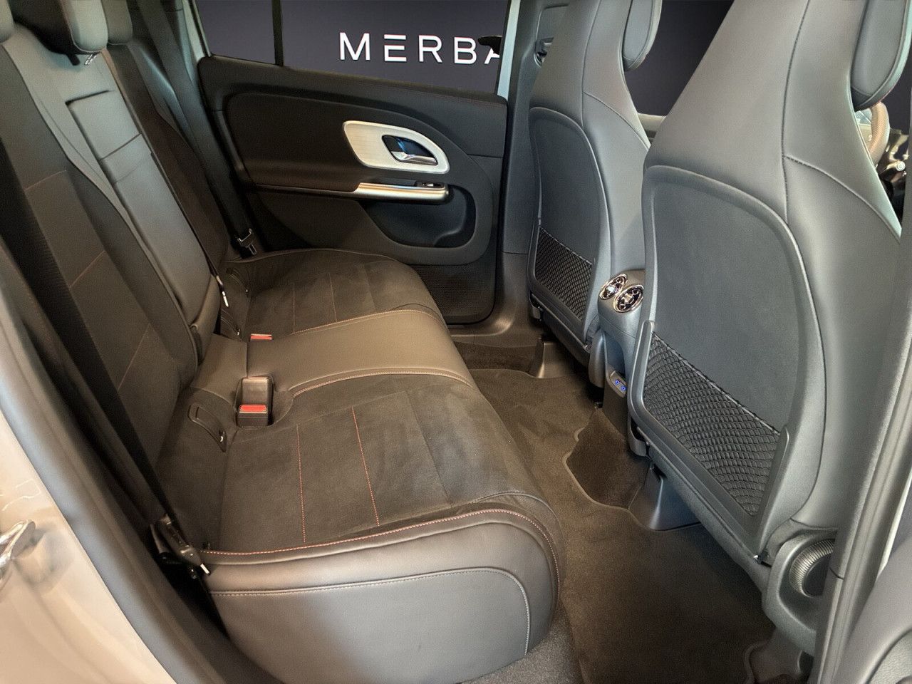 Mercedes-Benz GLB – Bild 12
