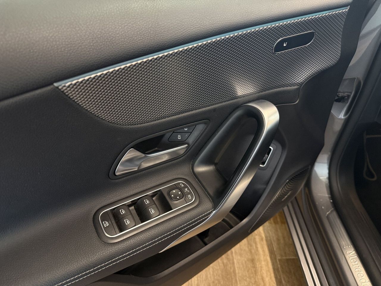 Fahrzeugbild 11 / 15