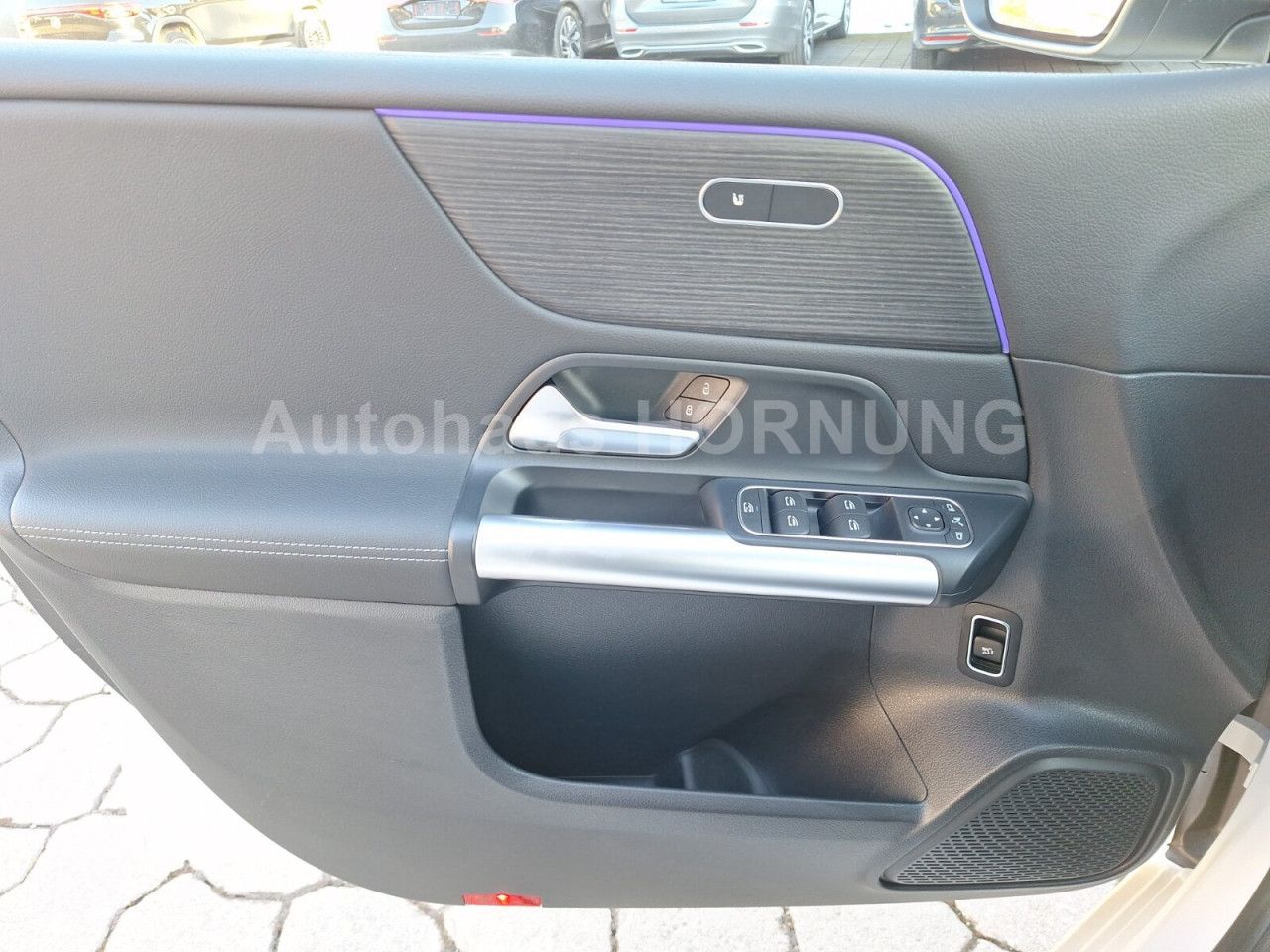 Fahrzeugbild 11 / 15