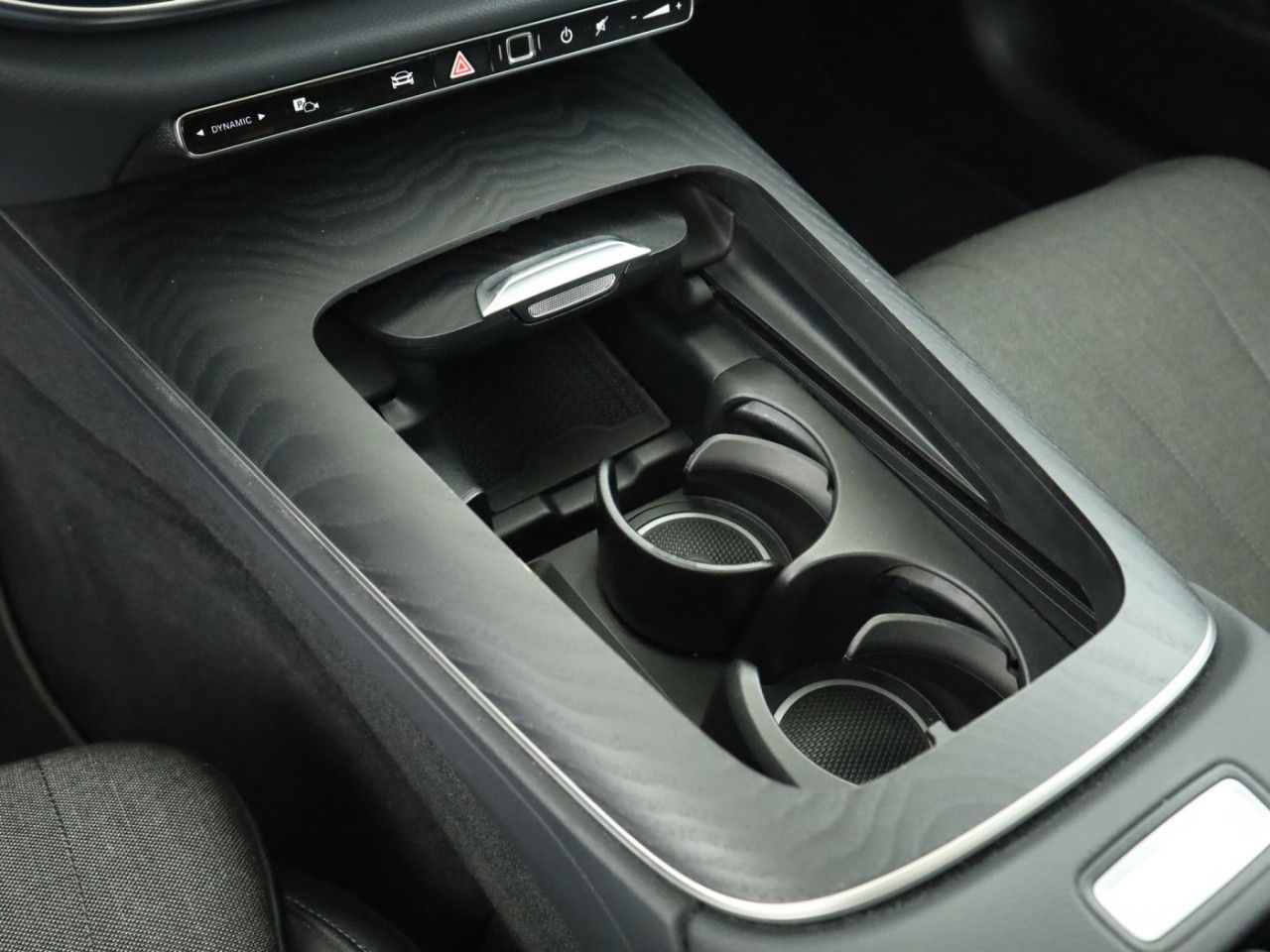 Mercedes-Benz E-Klasse – Bild 15