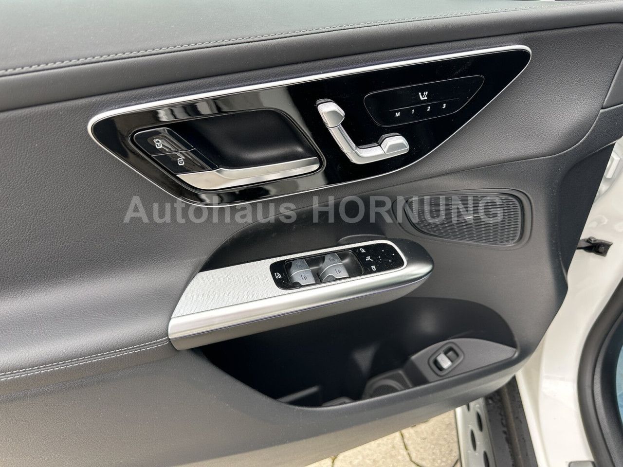 Fahrzeugbild 11 / 15