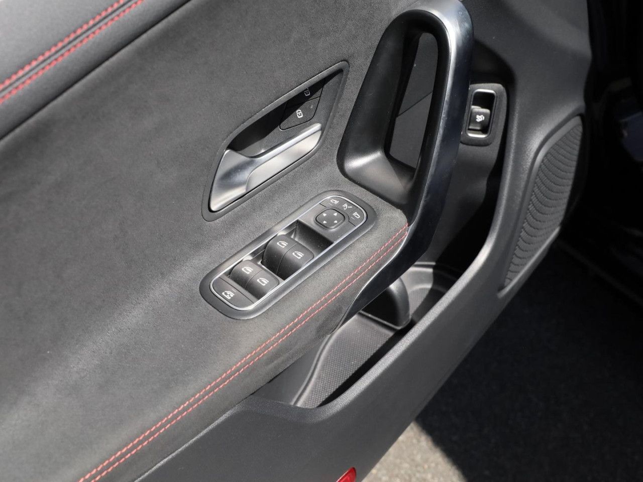 Mercedes-Benz CLA – Bild 11