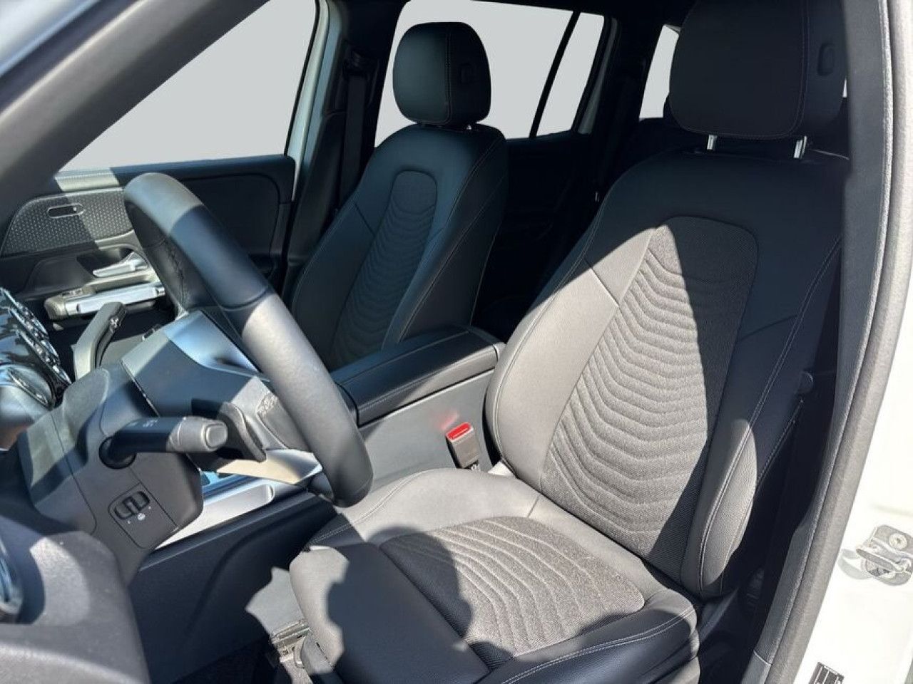 Mercedes-Benz GLB – Bild 11