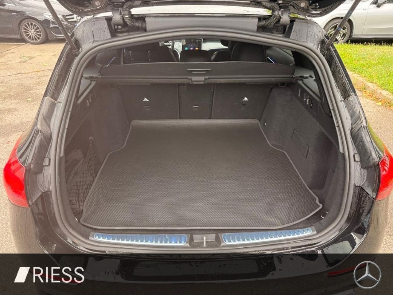 Mercedes-Benz C-Klasse – Bild 13