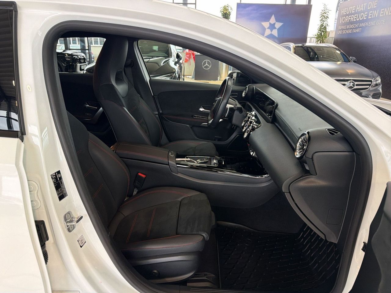 Fahrzeugbild 16 / 18