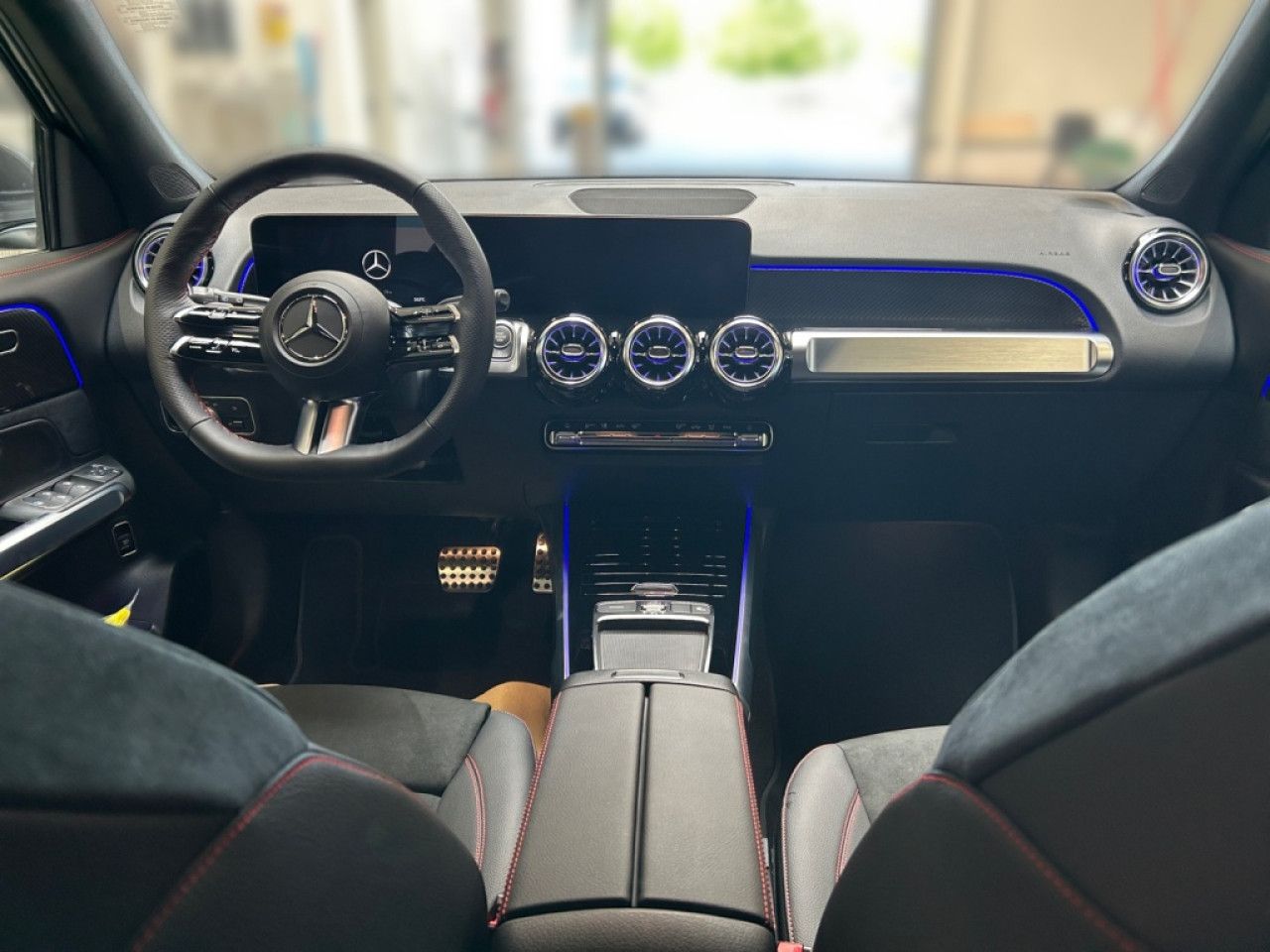 Mercedes-Benz GLB – Bild 12