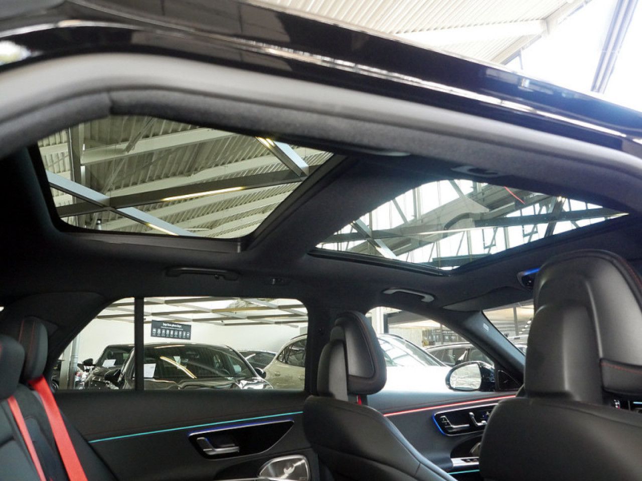 Mercedes-Benz E-Klasse – Bild 9
