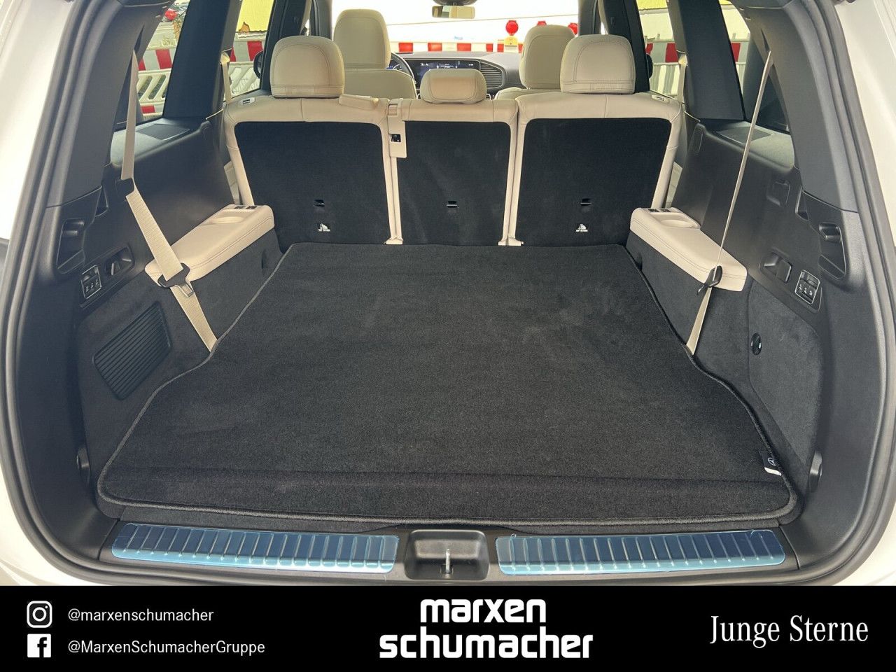 Mercedes-Benz GLS – Bild 13