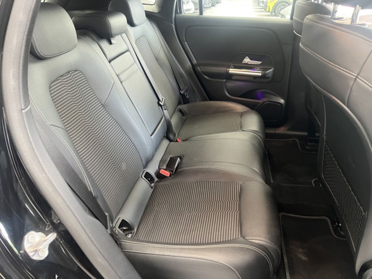 Photo du v&eacute;hicule 12 / 18