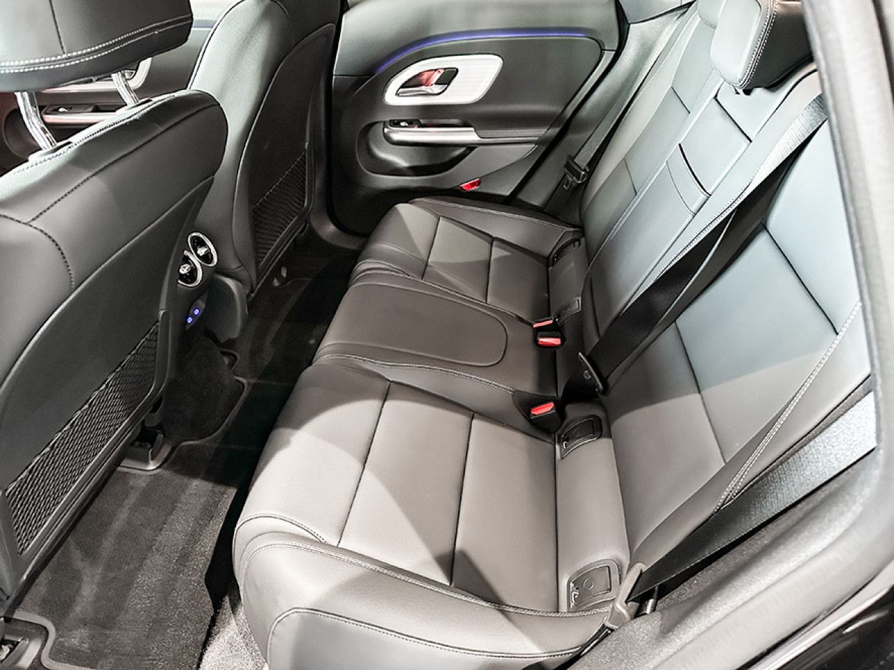 Fahrzeugbild 14 / 17