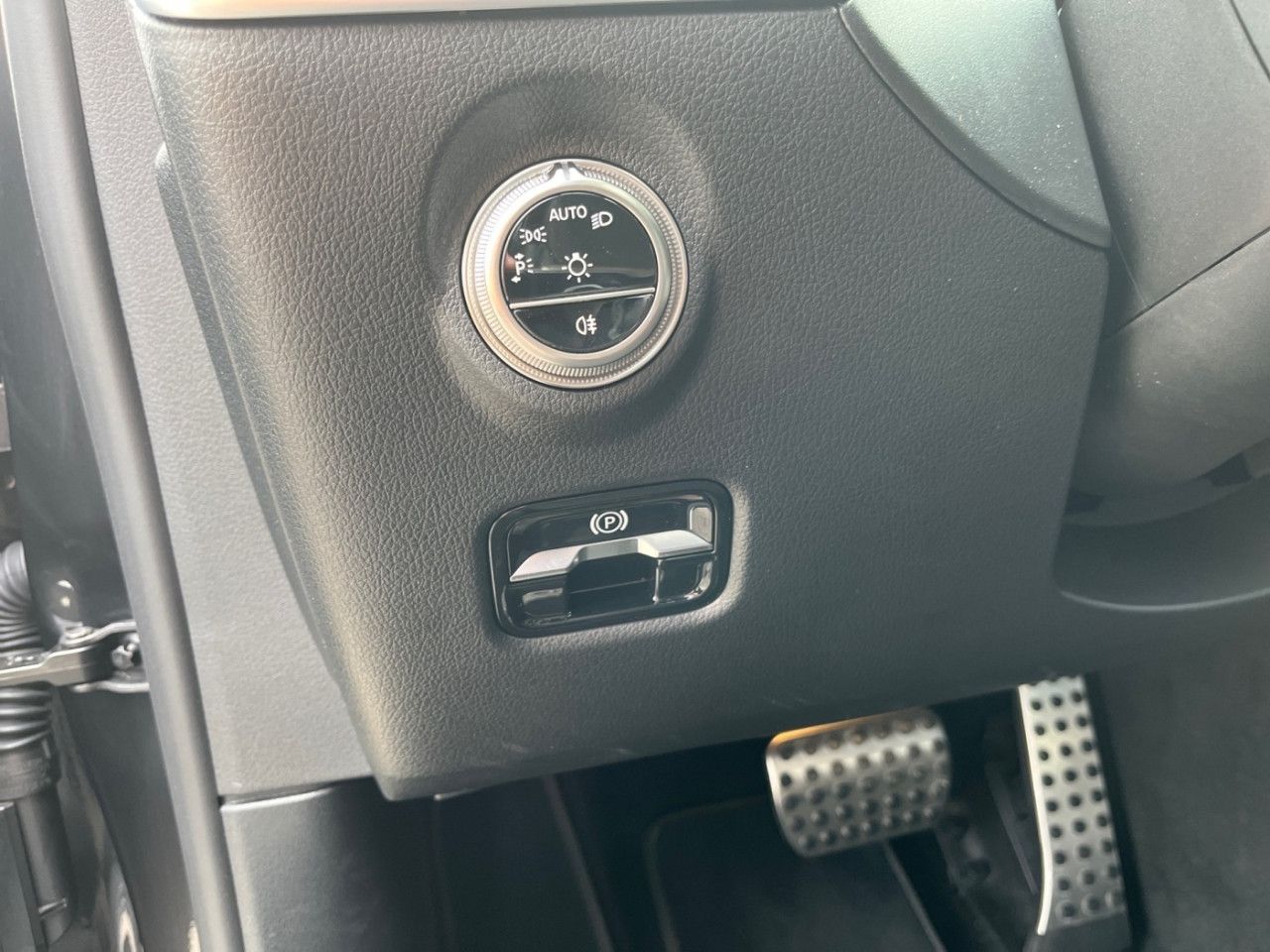 Mercedes-Benz C-Klasse – Bild 18