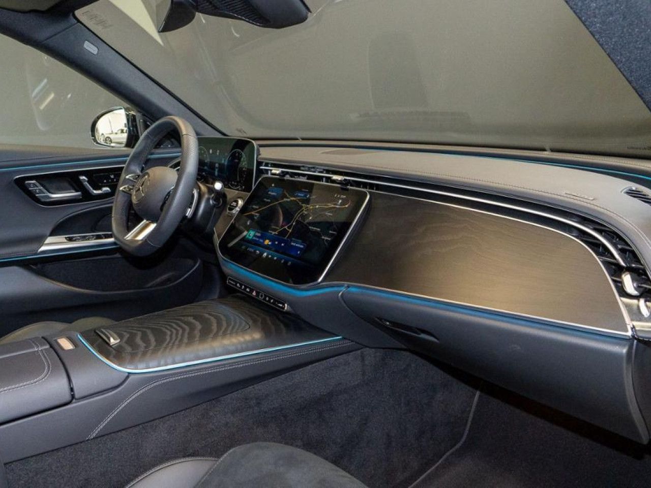 Mercedes-Benz E-Klasse – Bild 8