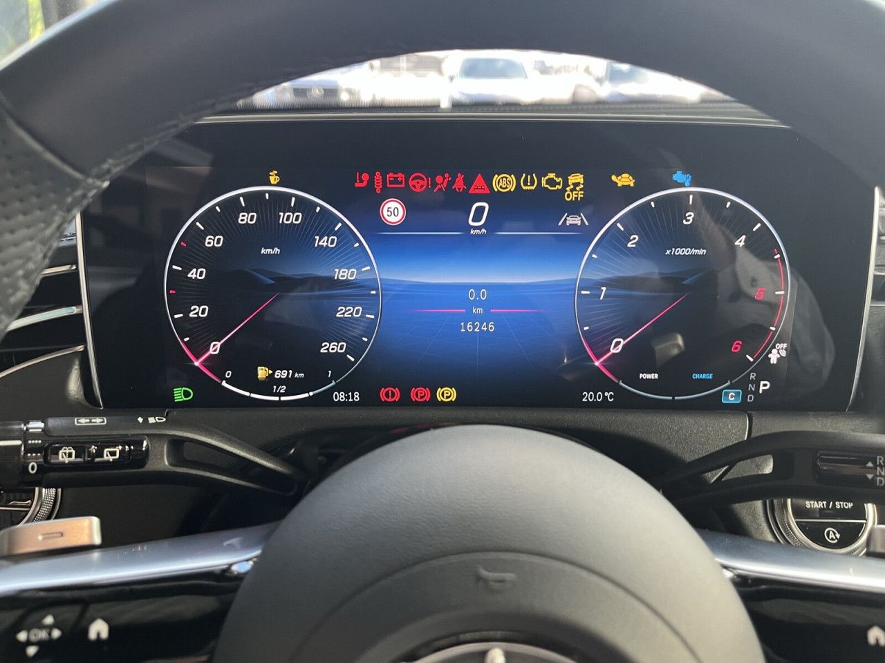 Mercedes-Benz E-Klasse – Bild 12