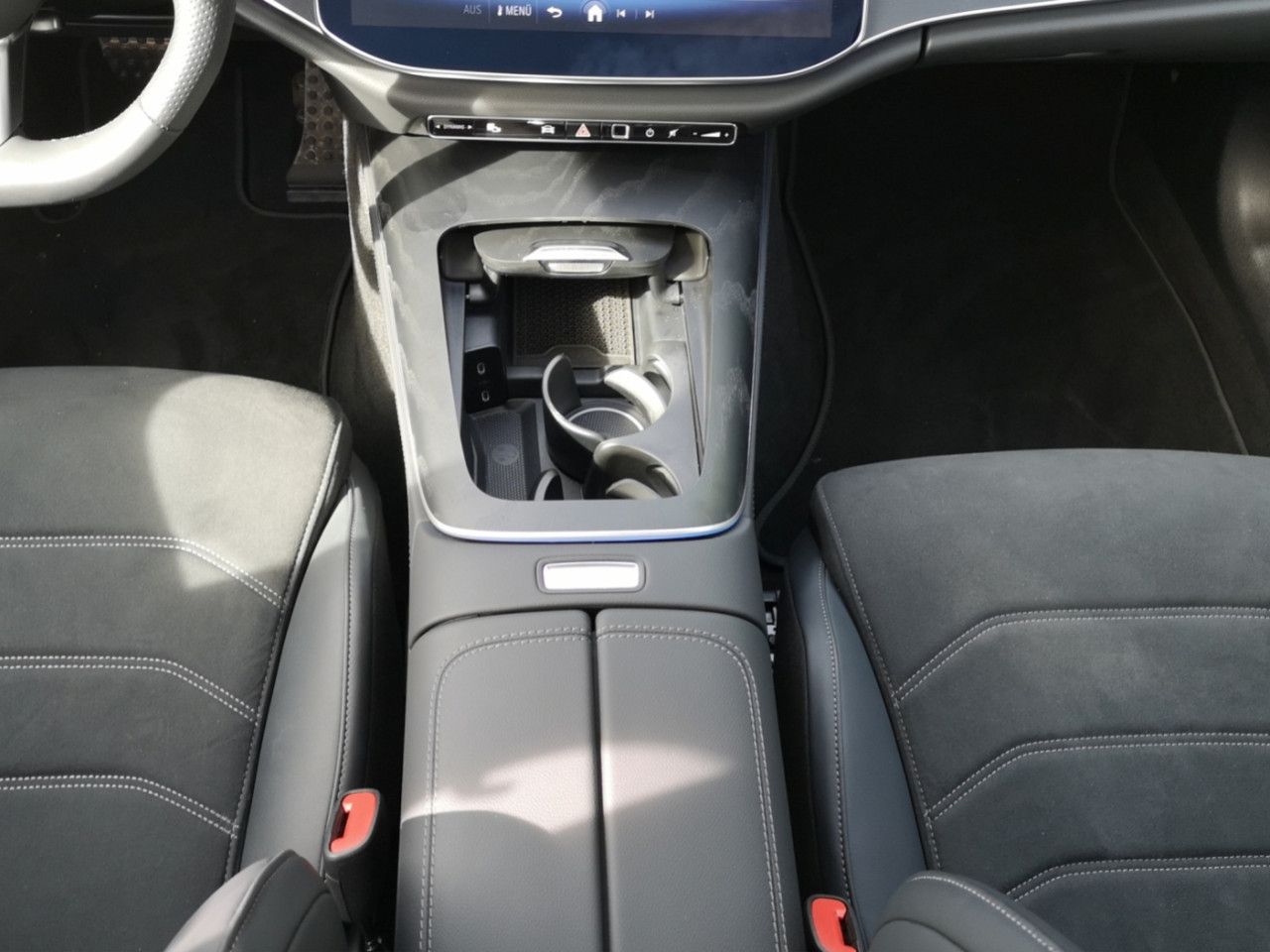 Mercedes-Benz E-Klasse – Bild 13