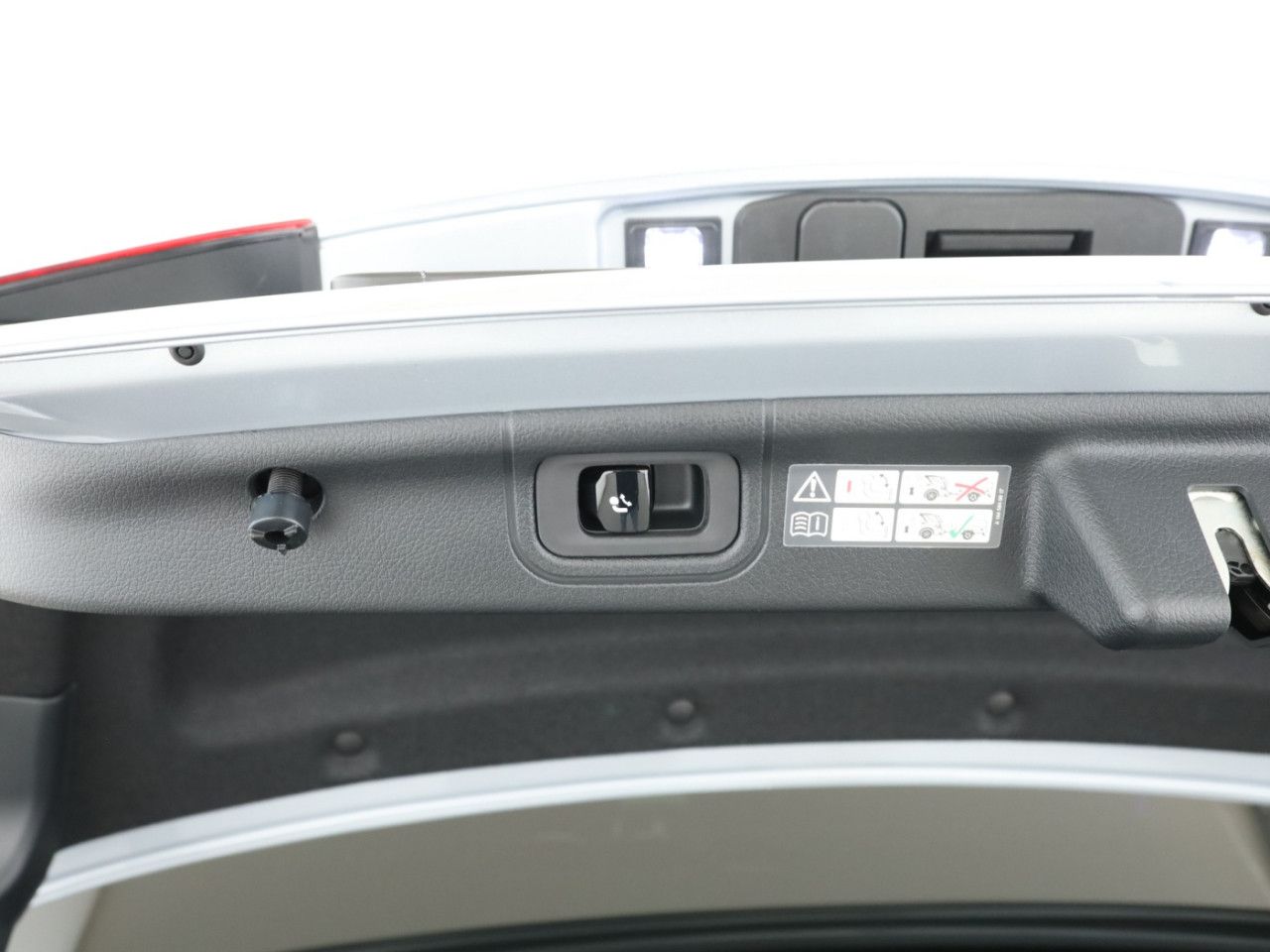 Mercedes-Benz C-Klasse – Bild 24