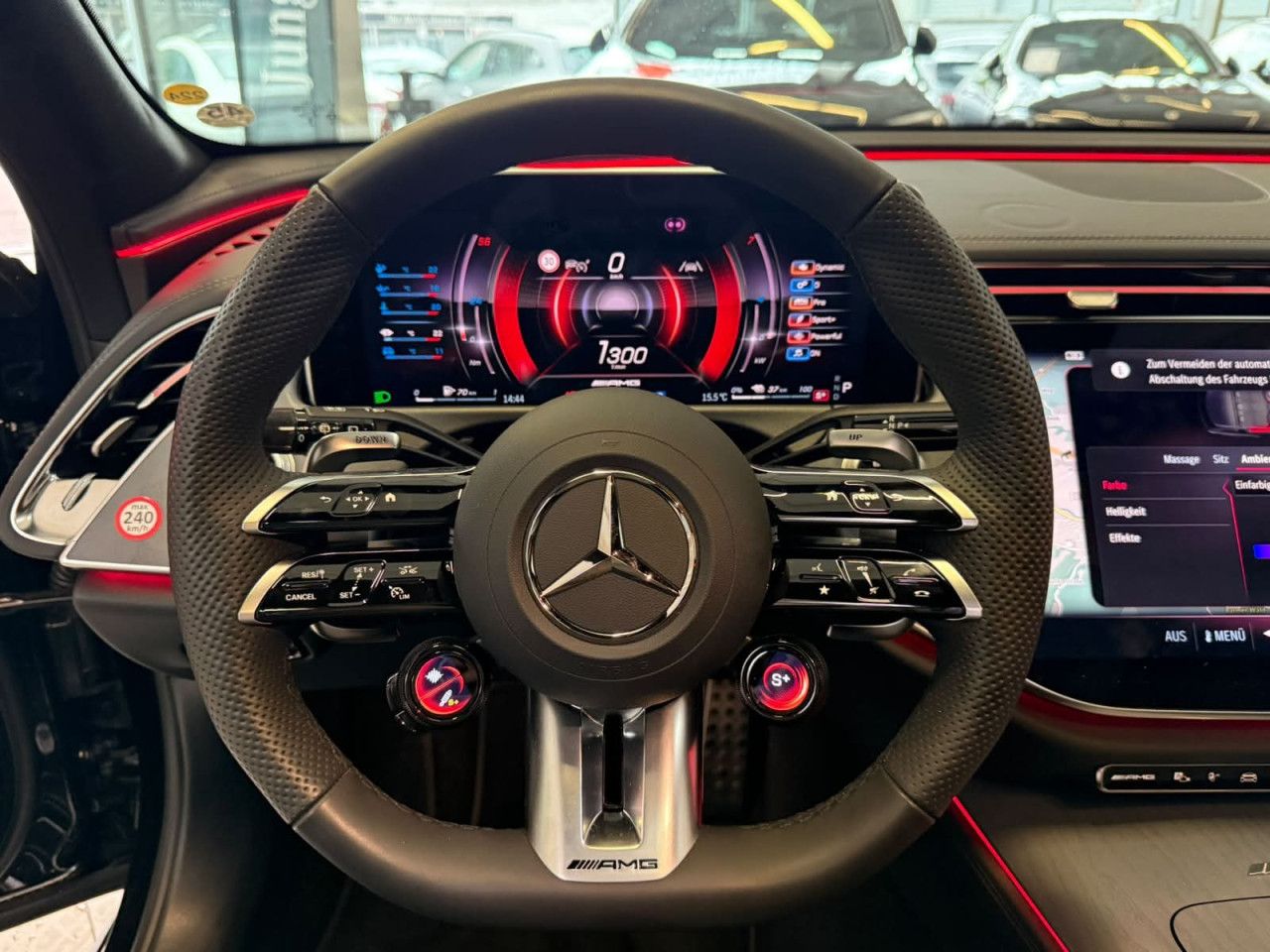 Mercedes-Benz E-Klasse – Bild 17