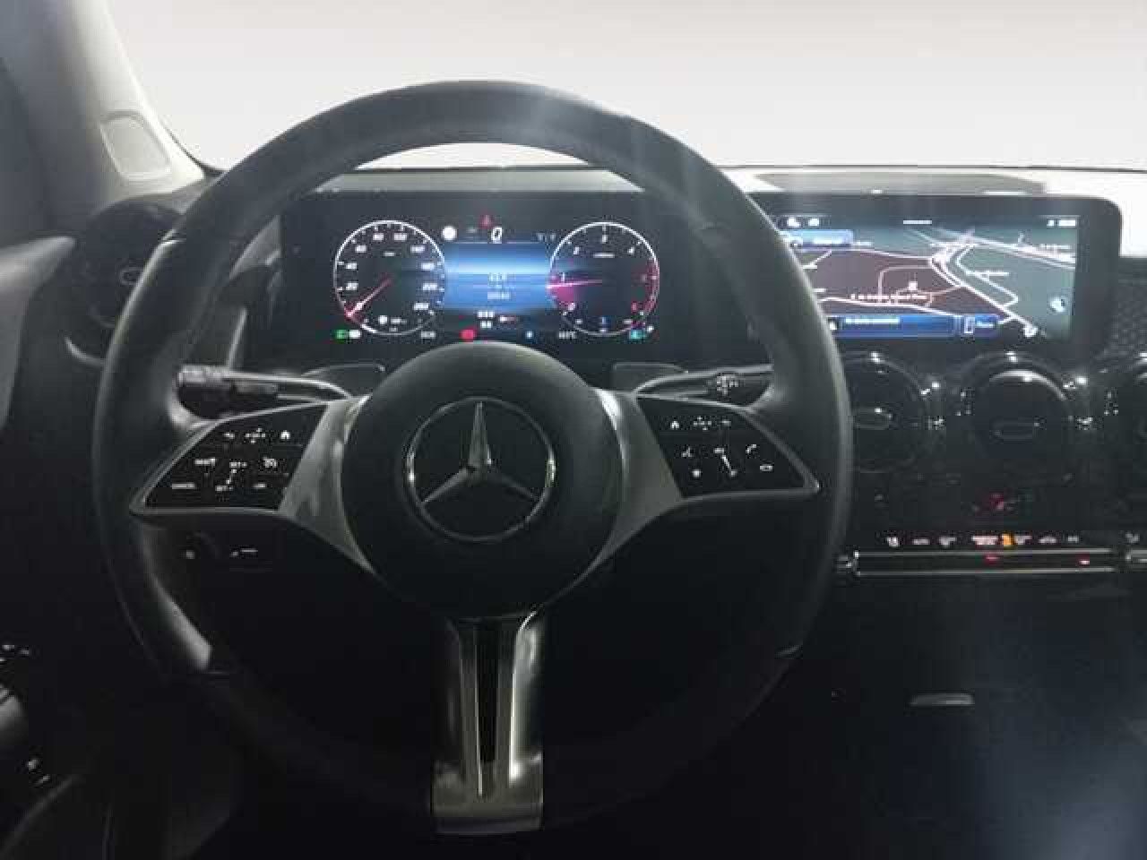 Imagem do veículo 10 / 15